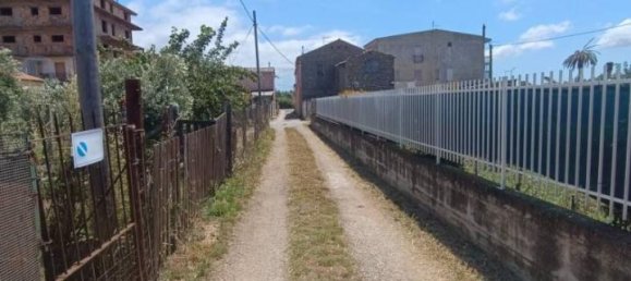 1130m² Land in Lamezia Terme, Italy No. 41419 5