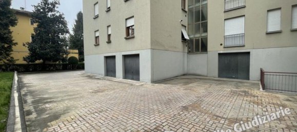 4 غرف نوم شقة في Reggio Emilia, Italy رقم 335941 3