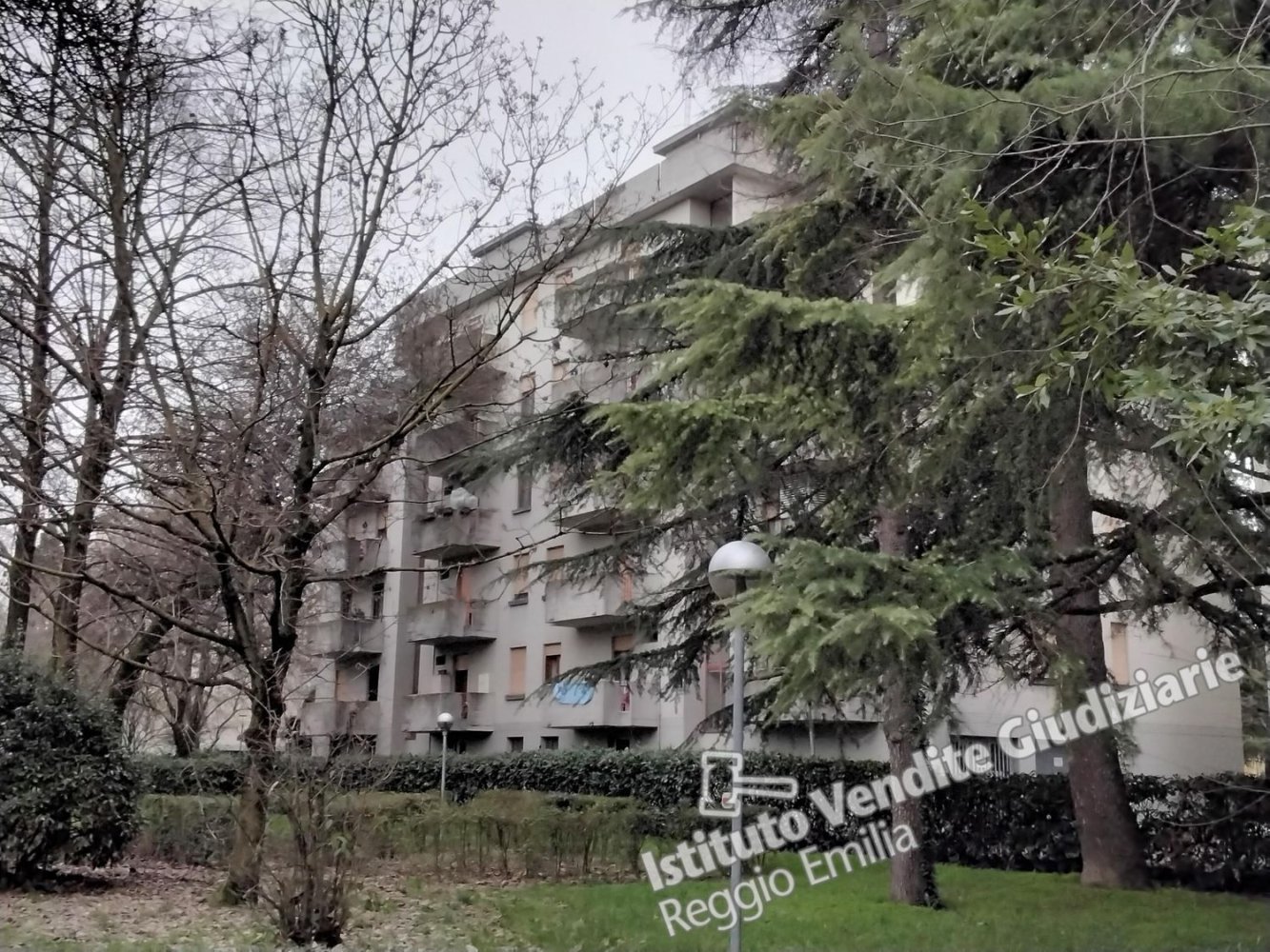 4 غرف نوم شقة في Reggio Emilia, Italy رقم 335941