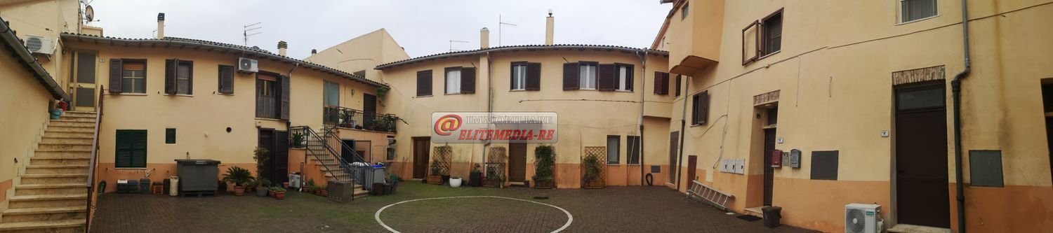 Дуплекс с 3 спальнями в Монтальто ди Кастро, Италия № 82223