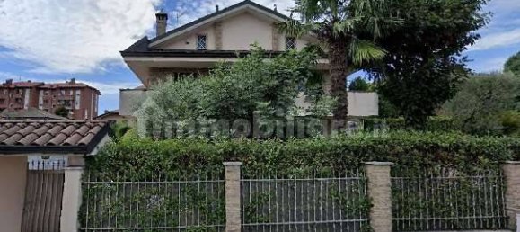 2 غرف نوم شقة في Paderno Dugnano, Italy رقم 338782 5