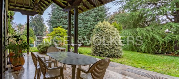 4 Schlafzimmer Villa in Cardano al Campo, Italy, Nr. 127859 7