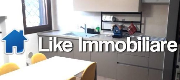 4 rooms Apartment in Castelfranco Emilia, Italy No. 33179 5