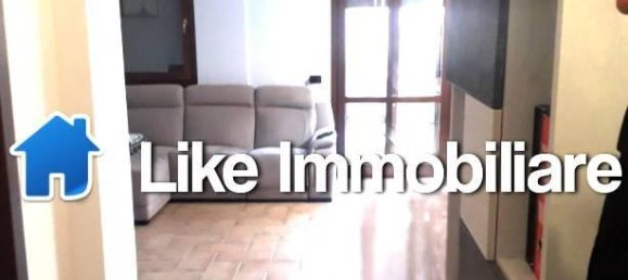 4 rooms Apartment in Castelfranco Emilia, Italy No. 33179 7