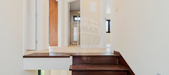 4 bedrooms Villa in Cascais, Portugal No. 160954 18