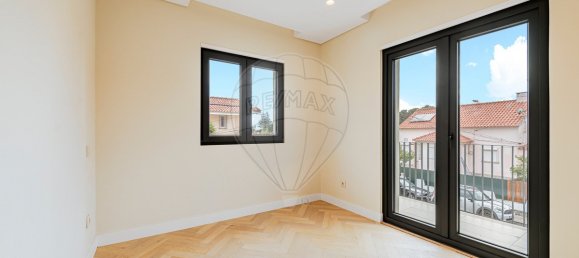 4 bedrooms Villa in Cascais, Portugal No. 160954 19