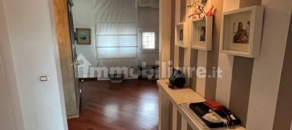 3 bedrooms Villa in Modena, Italy No. 292137 5