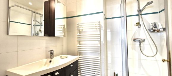 1 bedroom Apartment in Versailles, France No. 332036 7