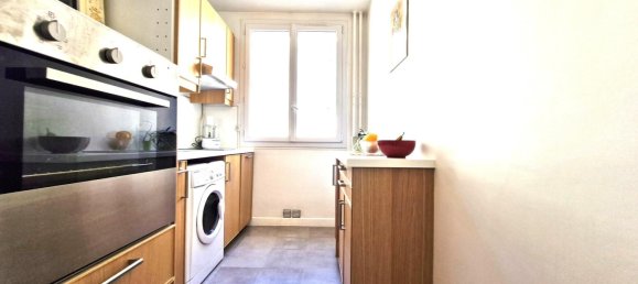 1 bedroom Apartment in Versailles, France No. 332036 5