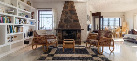 4 bedrooms Villa in Mijas, Spain No. 185672 4