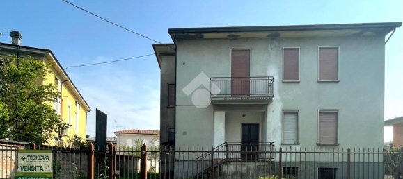 Villa de 2 dormitorios en Castelleone, Italy No. 233586 42