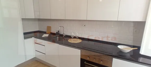 2 bedrooms Apartment in Lisbon, Portugal No. 155844 2