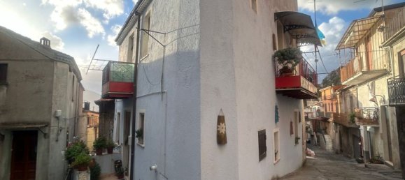 Casa de 4 divisões em Lauria, Italy N.º 61475 2