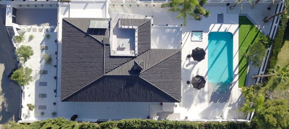 Villa de 5 dormitorios en Marbella, Spain No. 23009 3