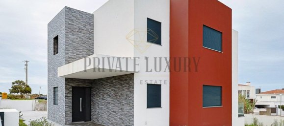 4 bedrooms House in Ericeira, Portugal No. 128135 3