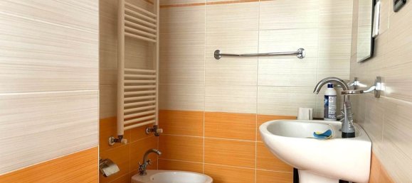 5 bedrooms Apartment in Catanzaro, Italy No. 381212 12