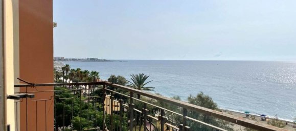 5 bedrooms Apartment in Catanzaro, Italy No. 381212 24