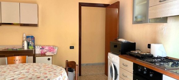 5 bedrooms Apartment in Catanzaro, Italy No. 381212 21