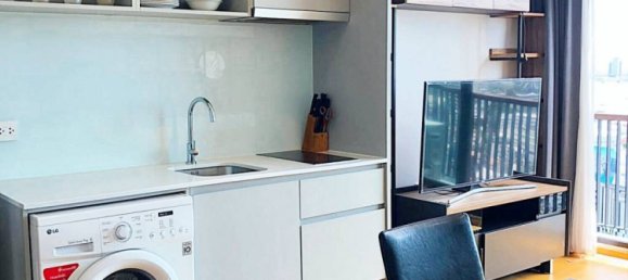 2 bedrooms Condo in Bangkok, Thailand No. 14557 4