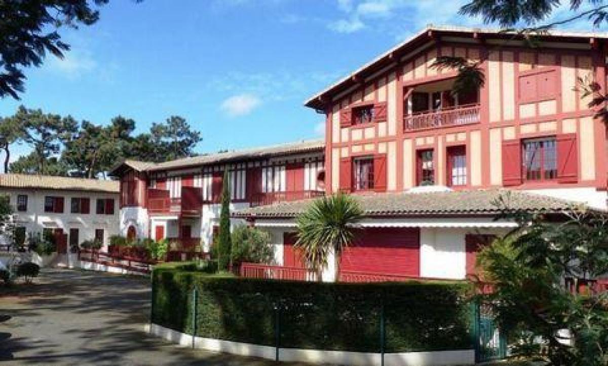 2 bedrooms Condo in Arcachon, France No. 11633