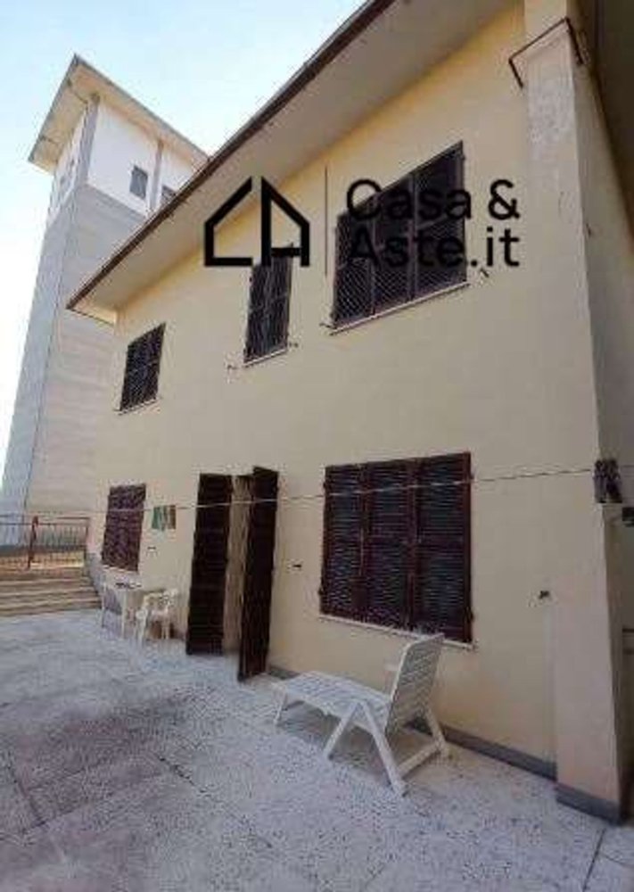 Apartamento de 6 divisões em Francavilla d'Ete, Italy N.º 257780