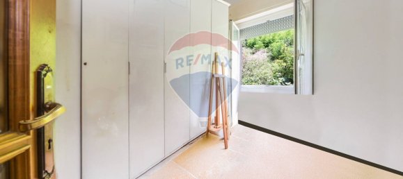 4غرفة شقة في Genoa, Italy رقم 271875 4