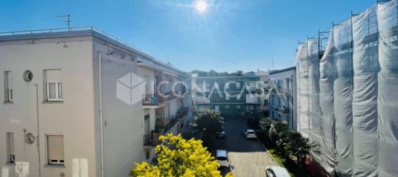 5 rooms Apartment in Pescara, Italy No. 17209 15