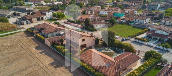 4 Schlafzimmer Villa in Marcaria, Italy, Nr. 326526 31