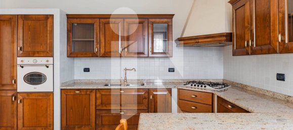 4 Schlafzimmer Villa in Marcaria, Italy, Nr. 326526 3