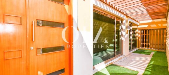 4 bedrooms Villa in Al Raha Gardens, UAE No. 17306 3