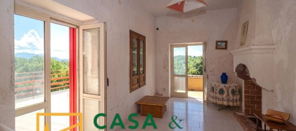 6 chambres Maison à Marzano Appio, Italy No. 325652 22