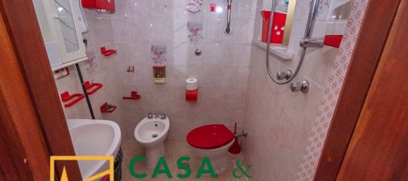 6 chambres Maison à Marzano Appio, Italy No. 325652 6