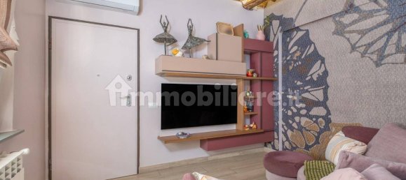 1 bedroom Apartment in Calcinaia, Italy No. 351990 4