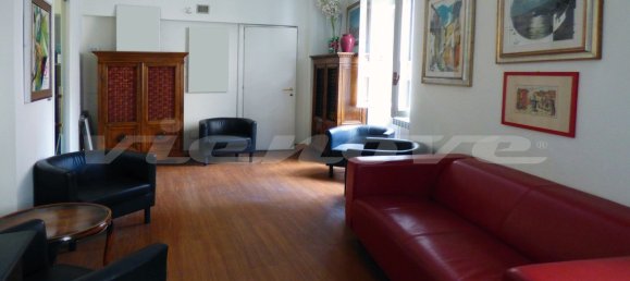 4 rooms Apartment in Rome, Italy No. 219164 4