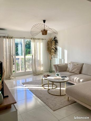 Квартира с 2 спальнями в Марсель, Франция № 287501