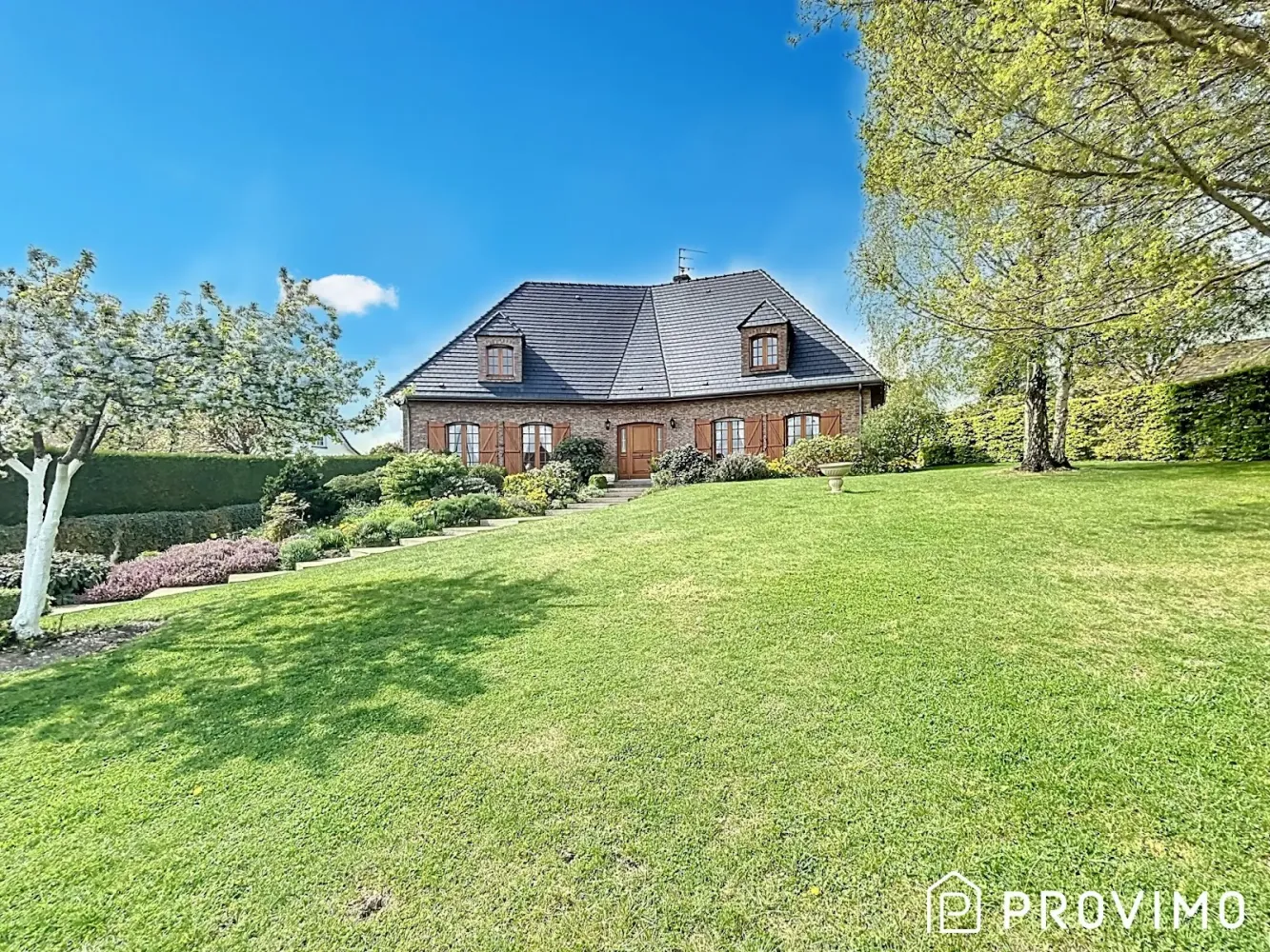 4 bedrooms House in Maroeuil, France No. 352459