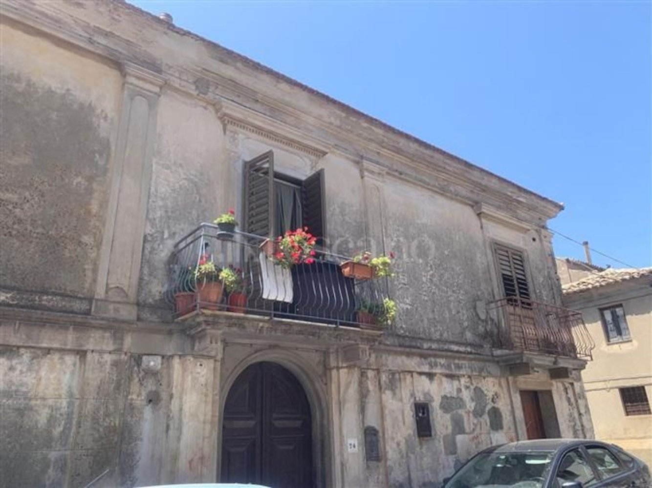 4-Zimmer Wohnung in Borgia, Italy, Nr. 288635