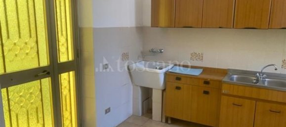 4-Zimmer Wohnung in Borgia, Italy, Nr. 288635 5