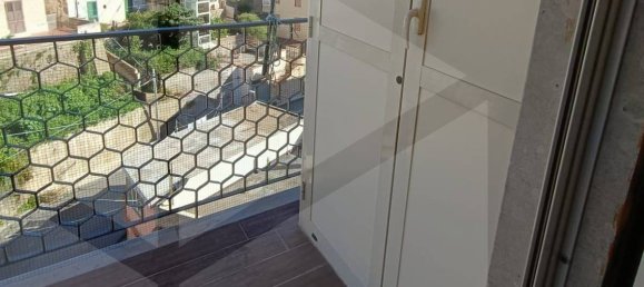 2 bedrooms Apartment in Messina, Italy No. 18901 22