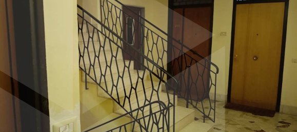 2 bedrooms Apartment in Messina, Italy No. 18901 9