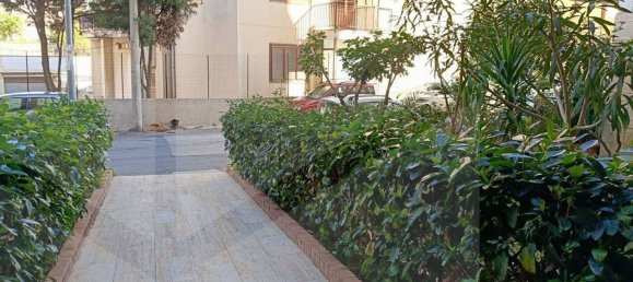 2 bedrooms Apartment in Messina, Italy No. 18901 5