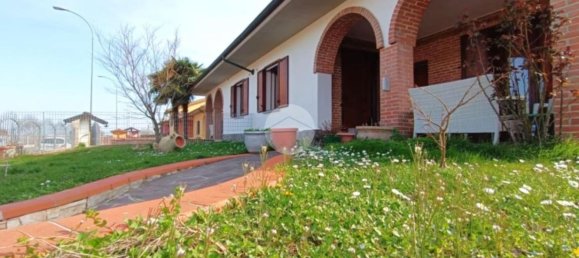 Casa de 5 habitaciónes en Silvano Pietra, Italy No. 60874 25