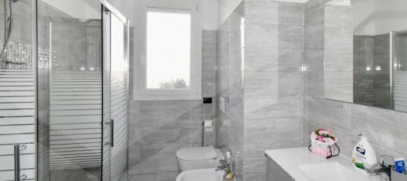 2 rooms Apartment in Canegrate, Italy No. 30217 27