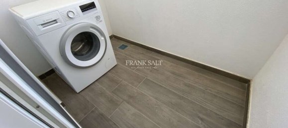 3 bedrooms Apartment in Balzan, Malta No. 10569 13