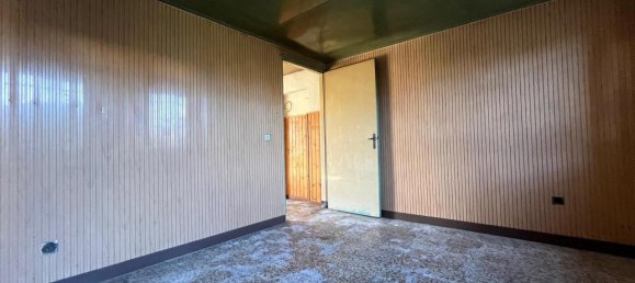 3 rooms House in Montecchio Precalcino, Italy No. 104334 20