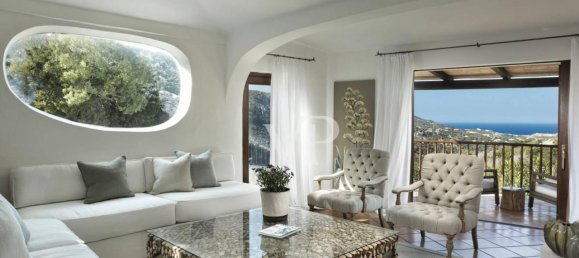 Villa de 6 habitaciónes en Arzachena, Italy No. 23583 3