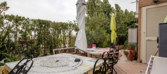 2 chambres Appartement à Rome, Italy No. 381441 9