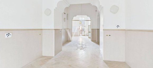 20 غرف نوم منزل في Trani, Italy رقم 329085 17