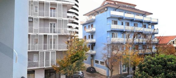 3-Zimmer Wohnung in Pescara, Italy, Nr. 19684 16