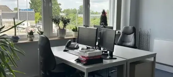 Gewerbliche Immobilie in Lübeck, Germany 495m², Nr. 360515 5